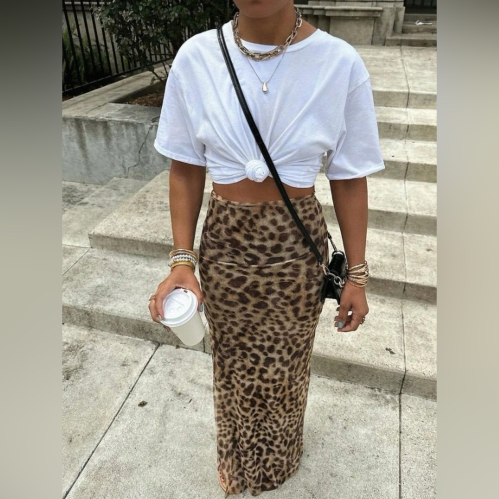 Leopard Print High-Waisted Maxi Skirt